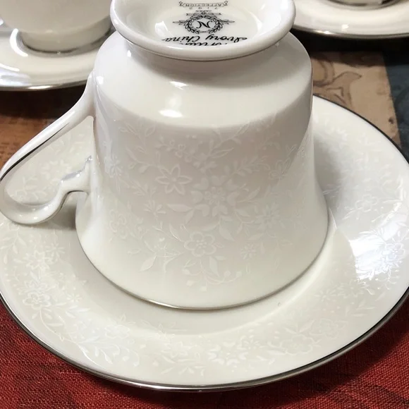 ⭐️Beautiful⭐️17 pcs of Vintage Noritake  Dinnerware - Picture 13 of 13